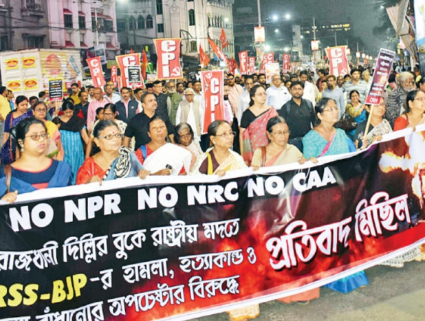 Kolkata Roars: Go Back Shah