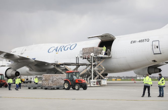 দেশের চিকিৎসক পোষাক, মাস্ক,গ্লাভস না পেয়ে আক্রান্ত, এদিকে রপ্তানি হচ্ছে সার্বিয়ায়...