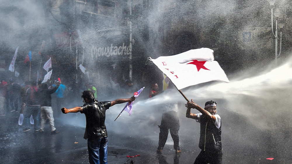 মনে রাখবে ওরা সবাই 